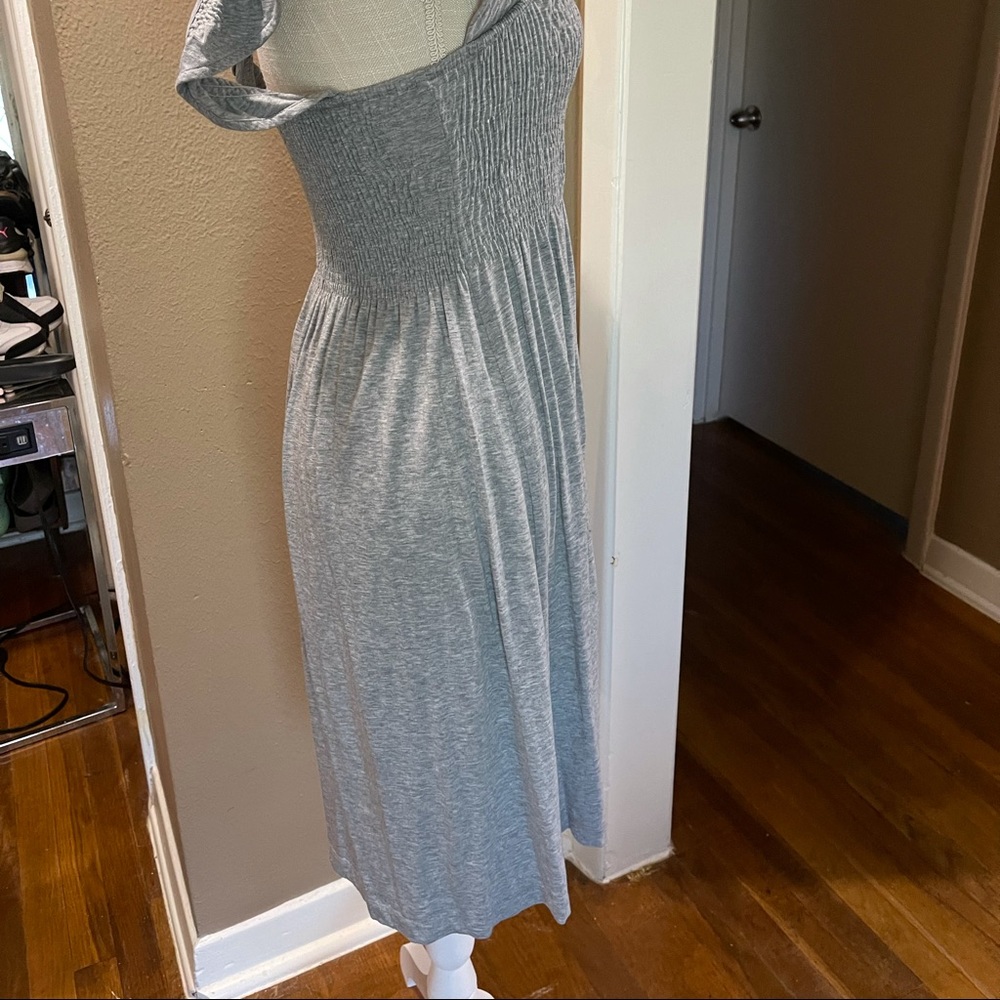 Dress - Picture 3 of 5